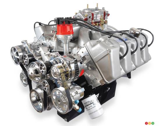 Big block: A perfect example of the big block engine, this 429 cubic-inch Ford Shot Gun is visibly massive!